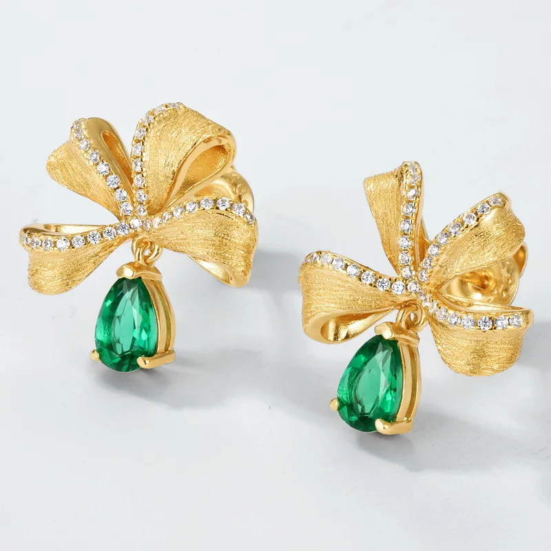 

French hot simple fashion style hand-drawn craft flower earrings micro-inlaid emerald lady birthday jewelry gift