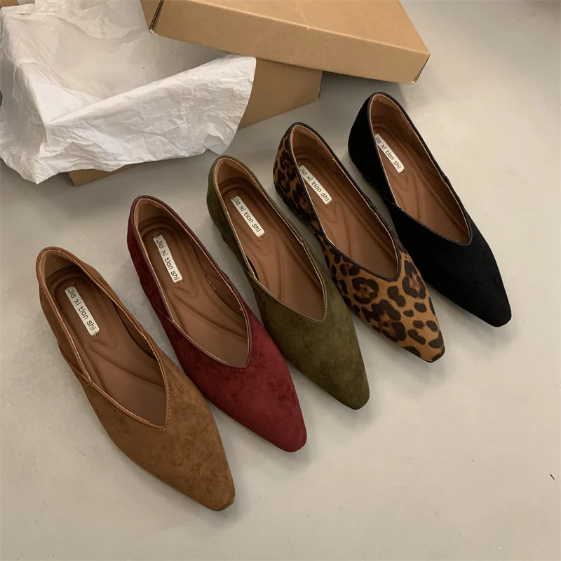 Fashion Women Flats Shoes Pointed Toe shallow Shoes Casual Slip-on Loafers Flats Ladies Mary Jane Shoes Leopard Print Ballerinas