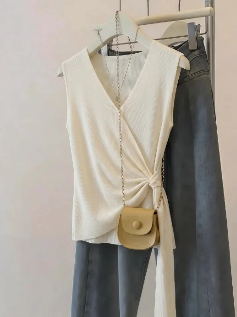 Slim Fit Knitted V-Neck Vest Women's Summer New Style plus Size Belted Waist Control Sleeveless Top Korean Style Commute Fashion