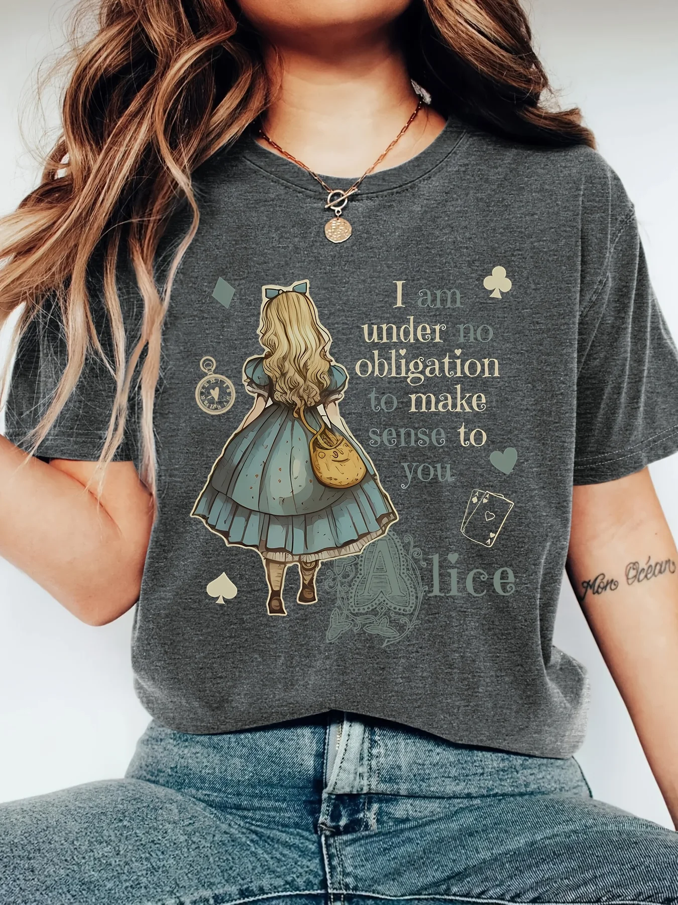 Women Heather Dark Gray Crew Neck Tee Alice Playing Card Letter Print Short Sleeve Casual Daily Ladies Tops