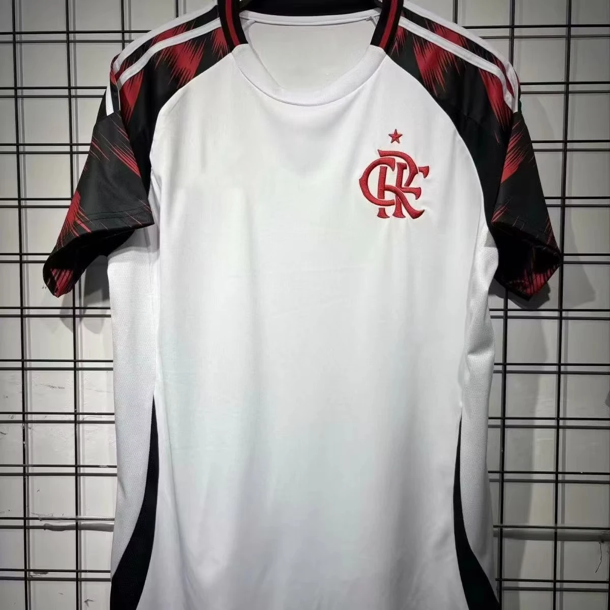 

Новая летняя детская футбольная быстросохнущая футболка Flamengo Home в стиле ретро, спортивный трикотаж с короткими рукавами, дышащая повседневная футболка Y2K