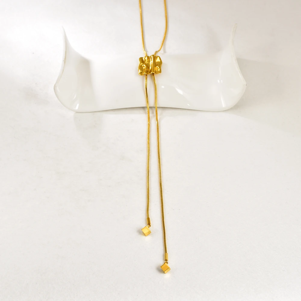 L13 Folded Square Push-Pull Stainless Steel Necklace with Irregular Multi-Flats for Fortune in Autumn-Winter Sweater Chain