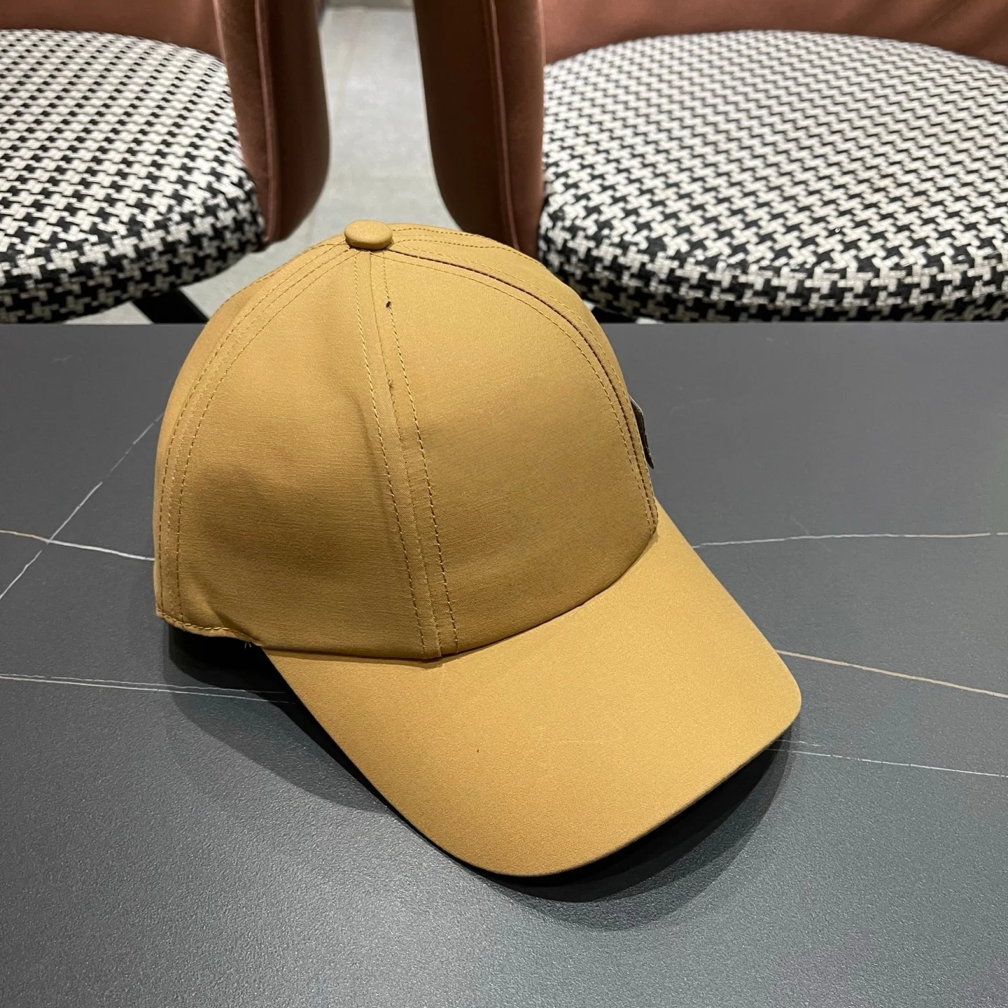 cappellini-da-baseball-casual-di-marca-scontati-unisex-fatti-a-mano-cappelli-da-sole-per-pendolari-cappelli-da-golf-di-lusso-di-alta-gamma-regalo-esclusivo