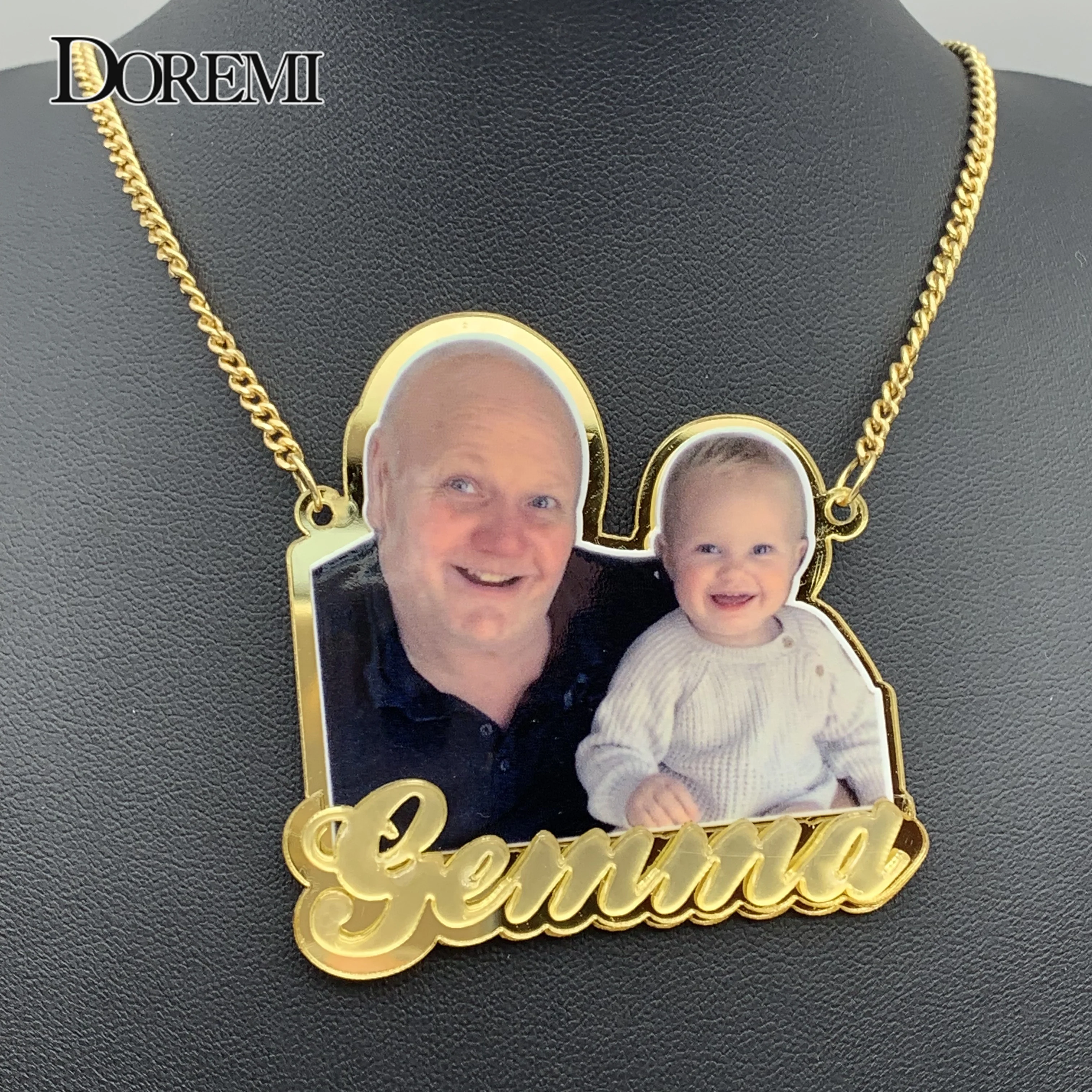 Custom Name Picture Necklace for Women Personalized Acrylic Pendent Necklace Kids Custome Jewelry for Family Memorial Gift