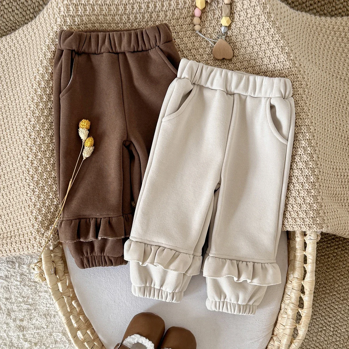 Neue Baby Mädchen Lose Baumwolle Hosen Herbst Winter Kinder Mädchen Hosen Mode Elastische Taille Lange Hosen Baby Hosen