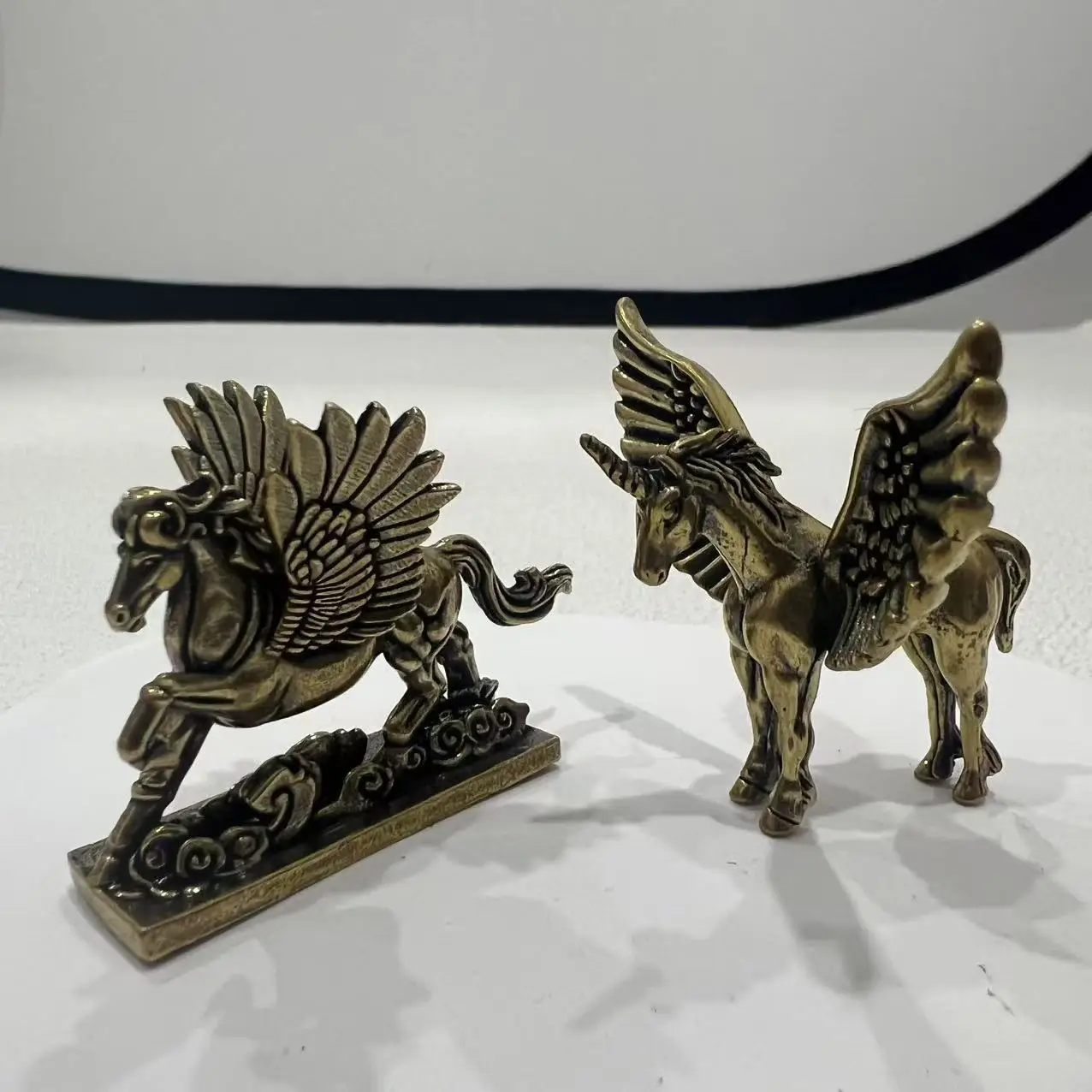 2 pieces collectible figurines solid brass creative Pegasus office desktop figurines