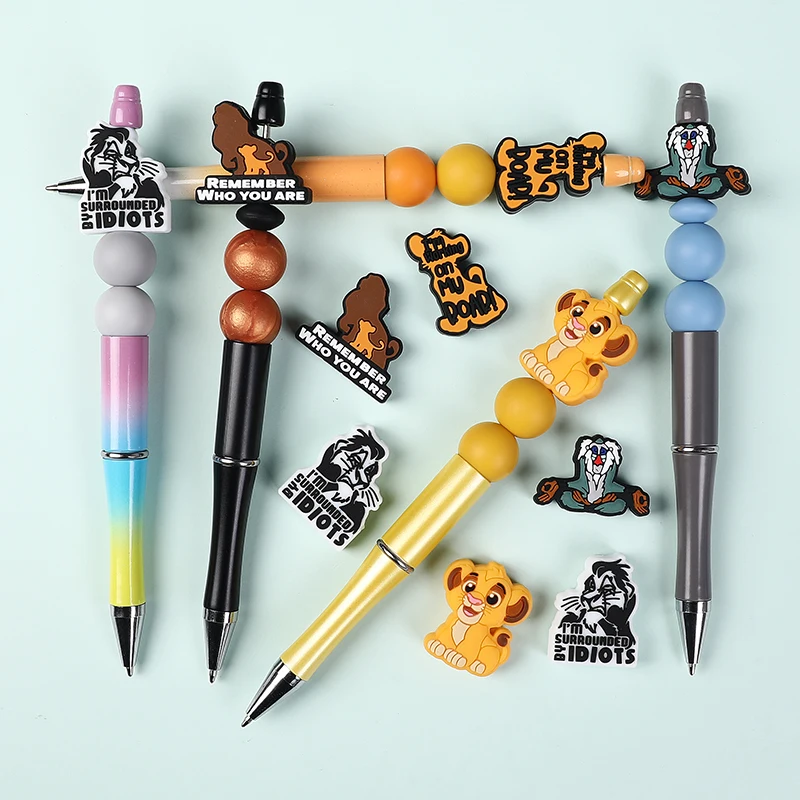 10 stks cartoon lion king simba Siliconen focal Kralen Voor Sieraden Maken DIY Tepelketting Kraal Pen Handgemaakte Accessoires