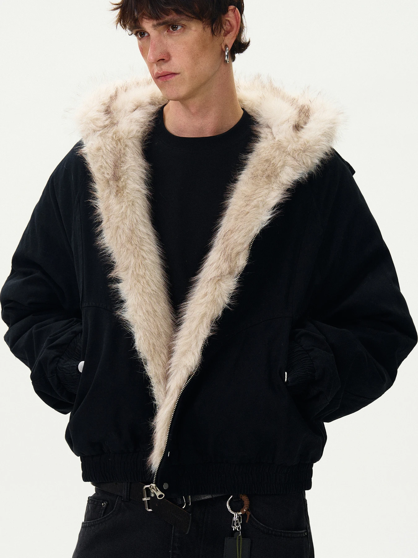 

Американский ретро-пуховик с деконструированным дизайном, на флисовой подкладке, из хлопка, свободного кроя, с удлиненными рукавами, с капюшоном, теплый, молодежный.