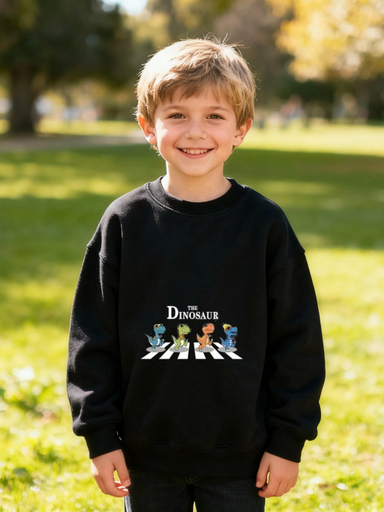 ​ سويت شيرت قطني للأطفال على شكل ديناصور موكب بياقة دائرية مع مجموعة ديناصور ملونة للأولاد والبنات موضوع ما قبل التاريخ ​
