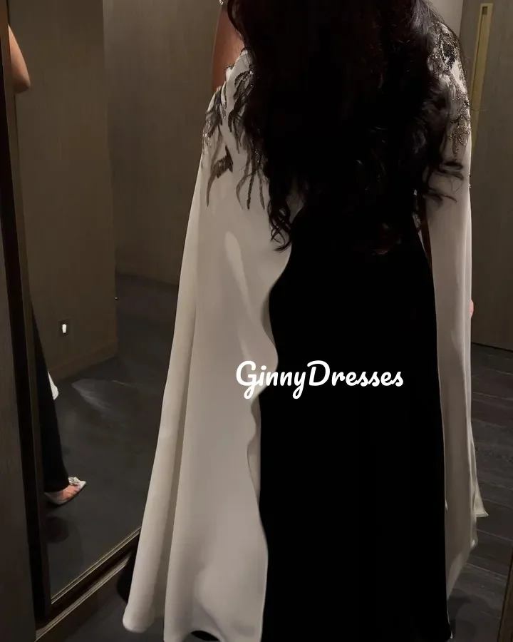 カスタマイズされたイブニングドレス女性スクープネック A ラインウエディングドレス床の長さのビーズジッパーアップ半袖裏地結婚式