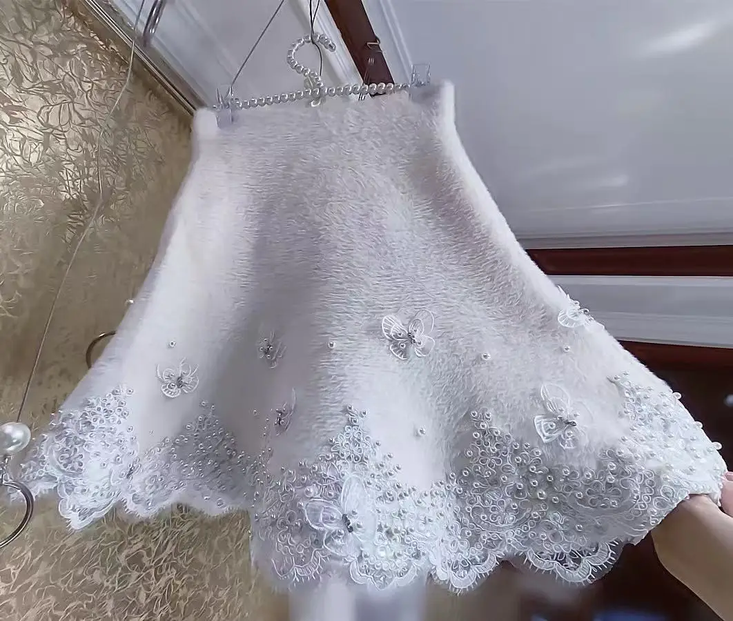 High end Heavy Industry Lace Embroidery Pearls Beaded Autumn Winter Skirt Women\'s Chic Faux Fur Knitted Half Skirt Woman Clothes