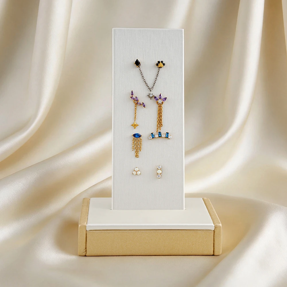 Right Grand High Quality Black Fiberboard Leather Display Stand for 14G 16G Threaded and Threadless Piercing Body Jewelry