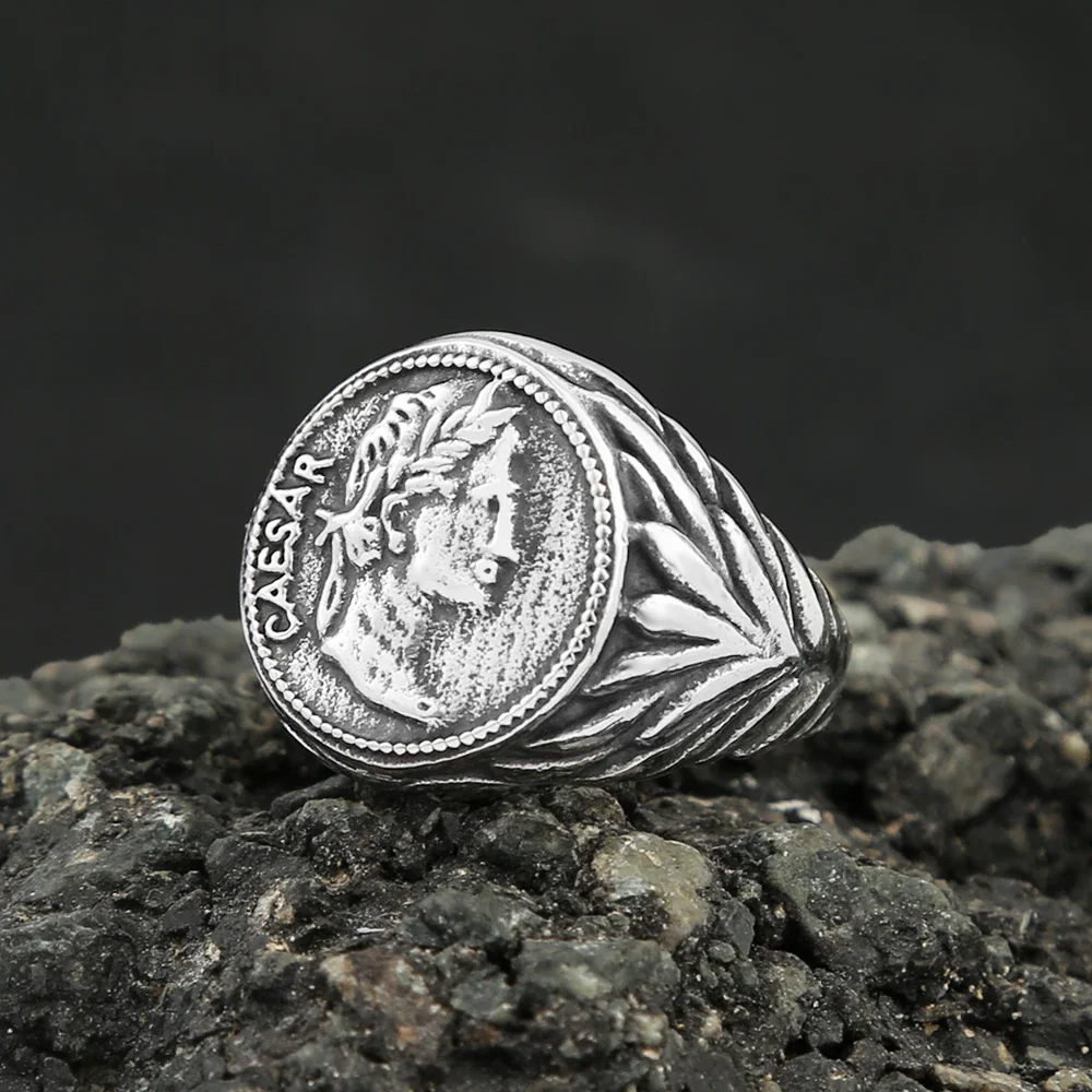 Fashion Vintage Stainless Steel Roman Gaius Julius Caesar Head Ring Silver/Gold Color Coin Jules Caesar Rings Biker Male Jewelry