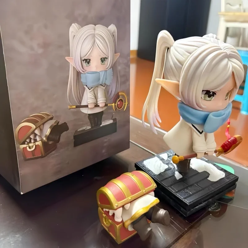 Wysokiej jakości, urocza figurka Lillian w wersji Q, w zimowych ubraniach pogrzebowych, model animacyjny 18 cm, ręcznie robiona figurka, ozdoba na biurko, prezent.