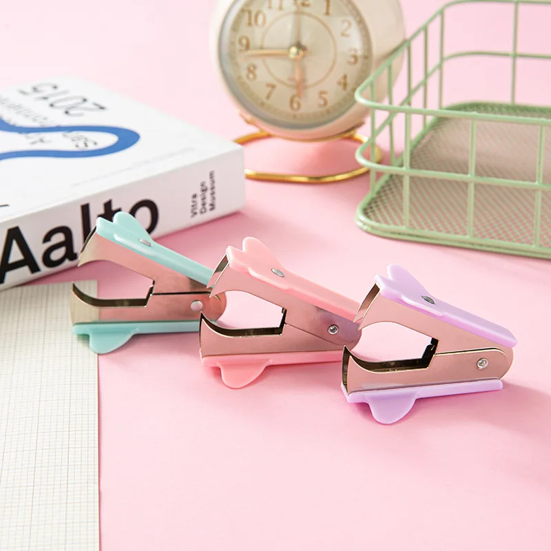Macaron Color Portable Staple Remover - Easy-to-Use Small Pull-Out Staples Tool for Students & Office