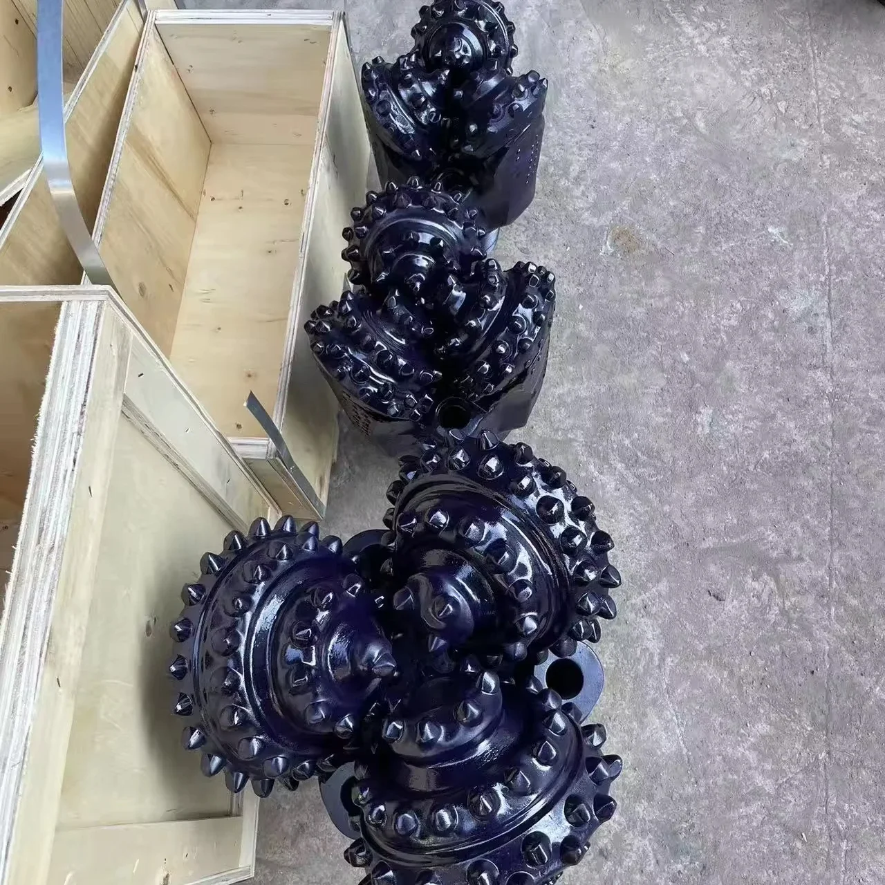 

%a Quality Wholesale IADC Carbide Bits Insert tooth drill rock Tricone drilling bits