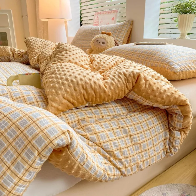 Winter beanie fleece winter quilt high gram weight fleece thermal lock quilt student dormitory available
