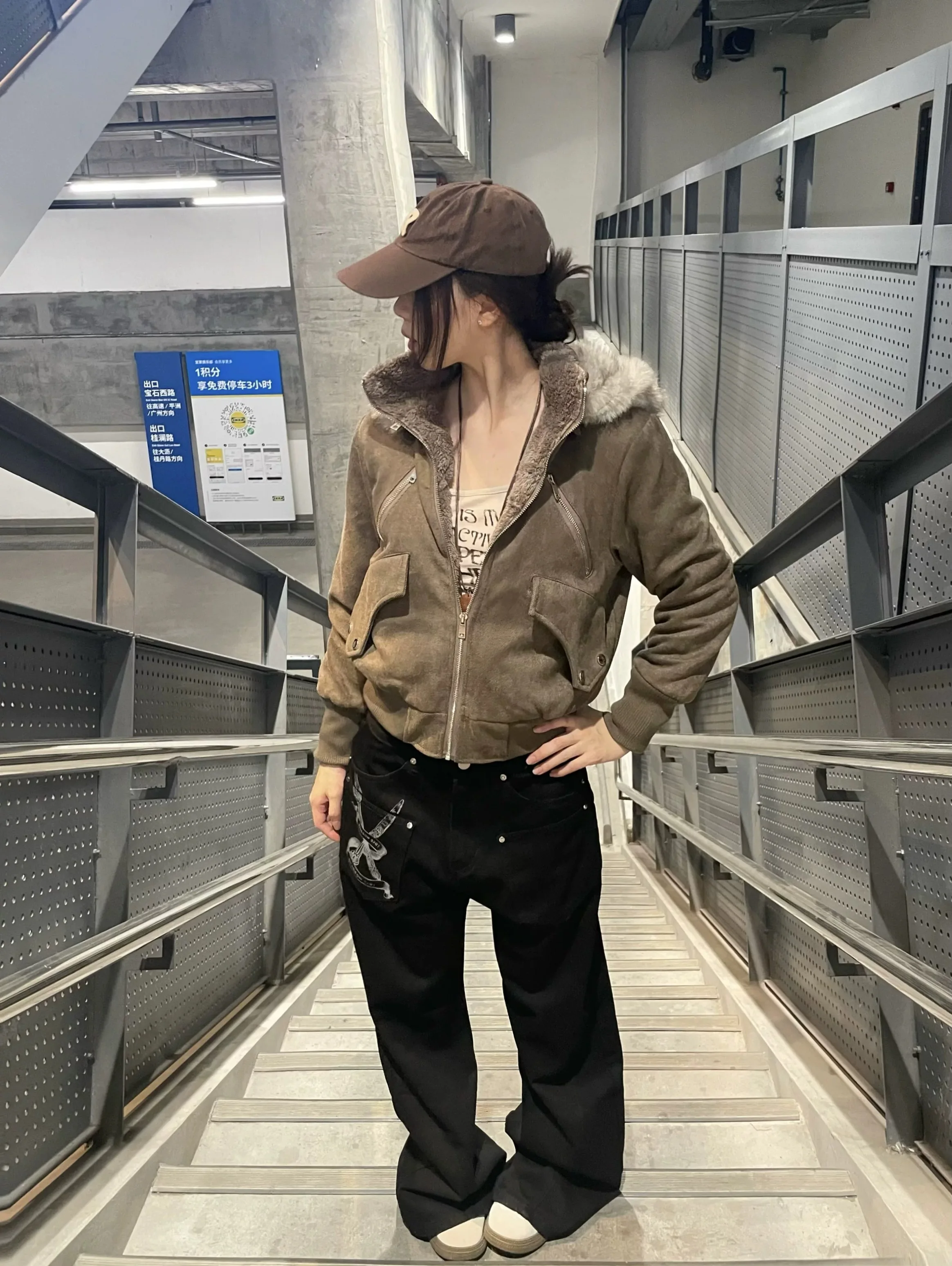 Damskie jeansy w stylu Y2K American Retro z nadrukiem liter, patchworkiem, luźne, w stylu spicy lazy, z wygiętymi nogawkami, modne.