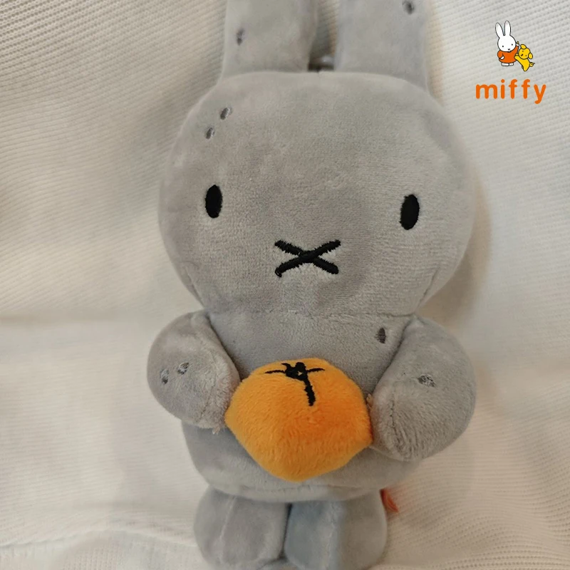 Muñeco de peluche Kawaii Miffy, creativo, caroon gris y negro, juguetes de peluche esponjosos, mochila, accesorios de Anime de moda, regalos perfectos para niñas