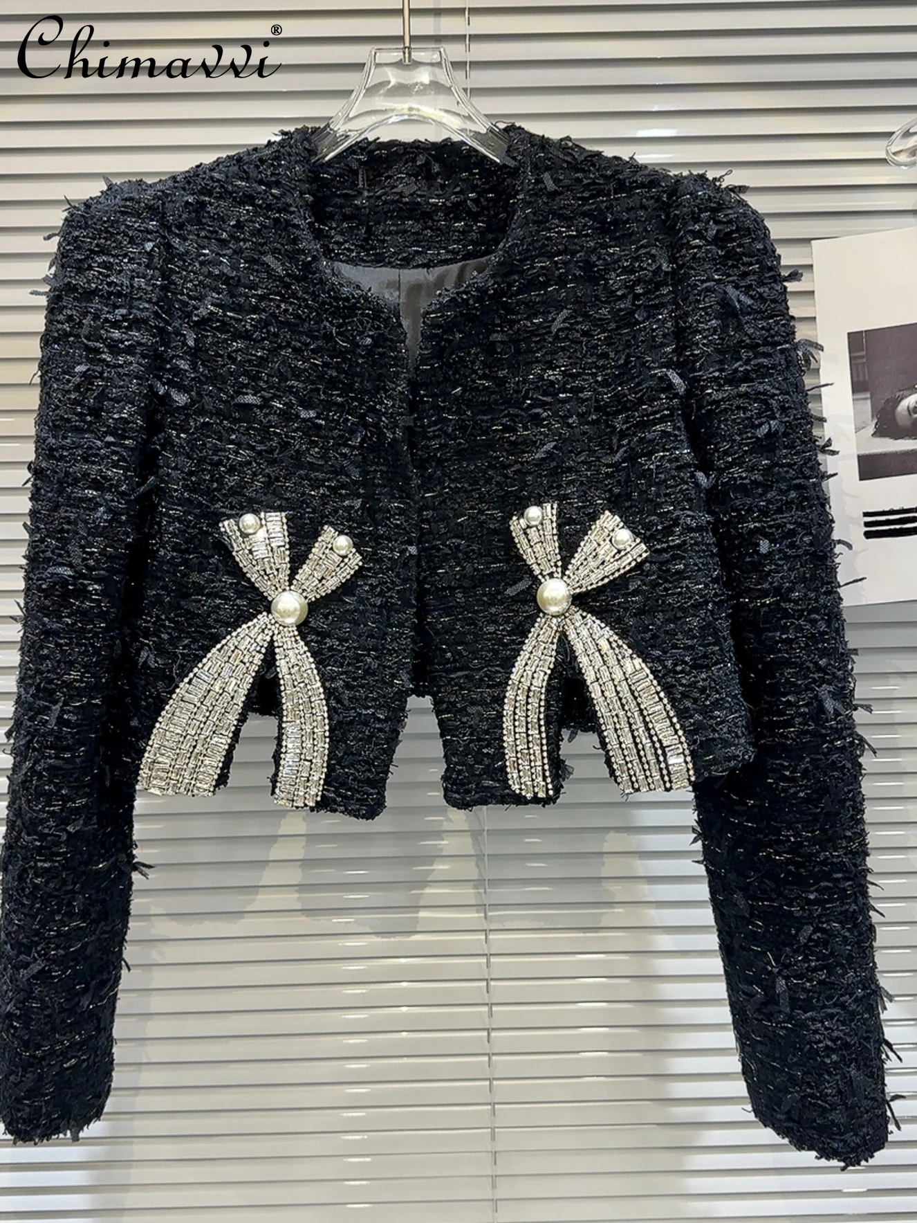 

Light Luxury Black Jacket 2023 Winter New Fashion Rhinestone Bow Tweed Elegant 3D Padded Shoulder Short Coat Women's Clothes