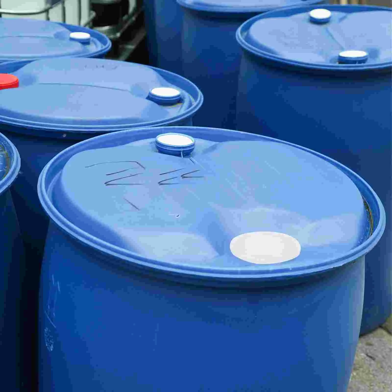 20 Pcs Plastic Bucket Lid Drums Sealing Plugs with Ring Gallon Barrel Oil Caps Lids Bung