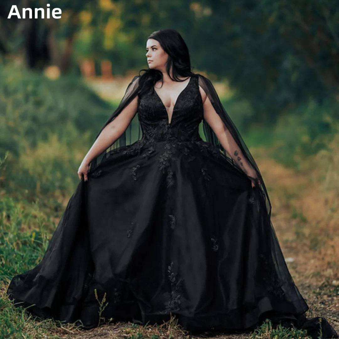 Annie Gothic Black Wedding Dress Lace Embroidered Shawl Luxury Prom Dresses Sexy V-neck Elegant Lady Bespoke Occasion Dresses