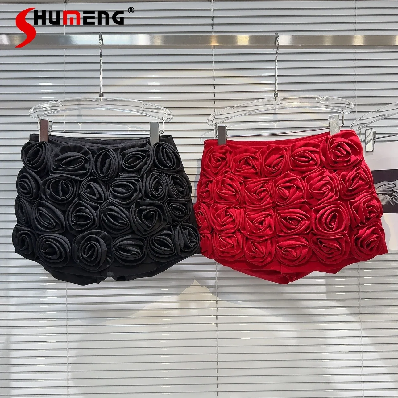 

Summer Elegant Red 3D Rose Flowers Short Pantskirt Woman 2024 Spring New Socialite Clothes High Waisted Black Shorts for Women