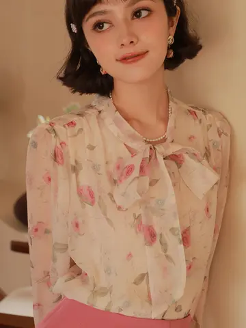 8 best sales romantisk blus - №2