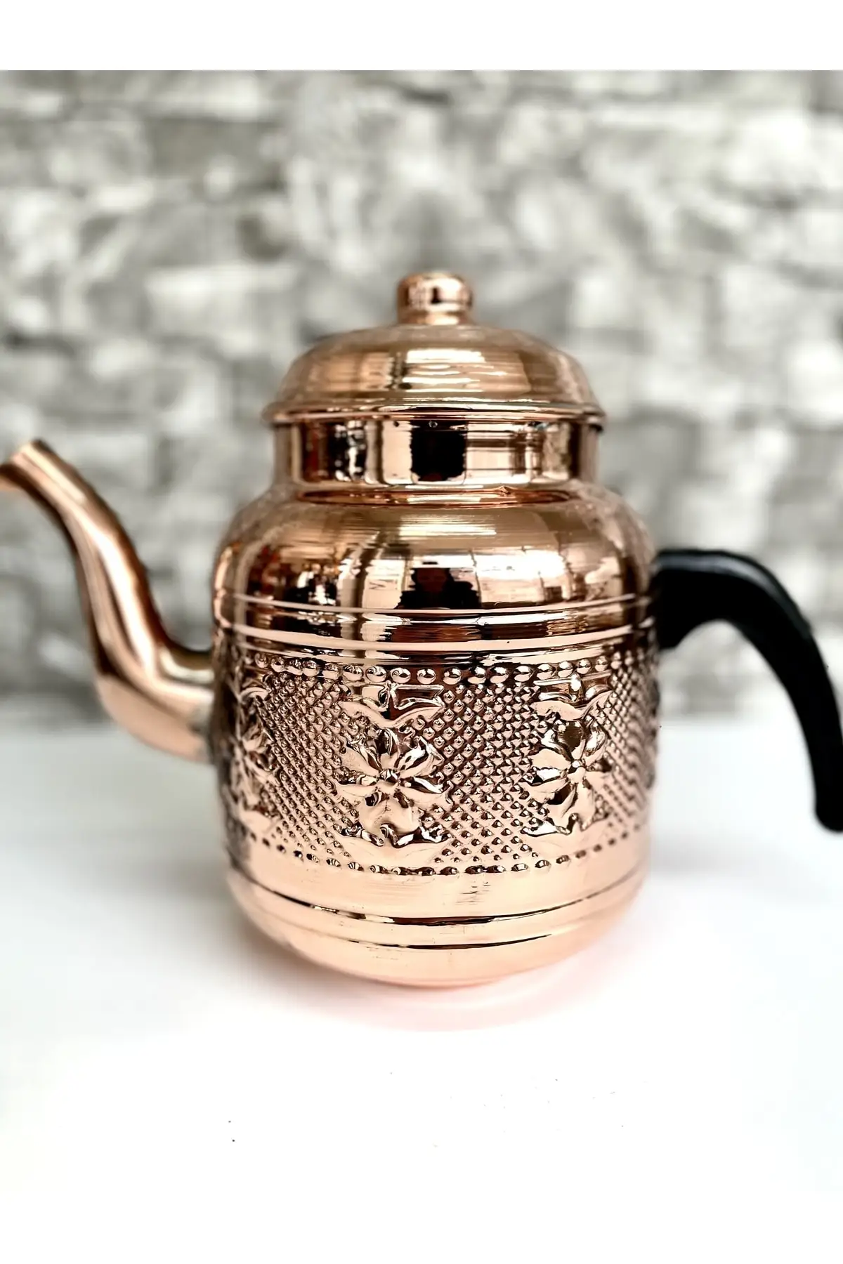 

Copper hand embroidered teapot 1,75 liter Cooper Luxury Cups