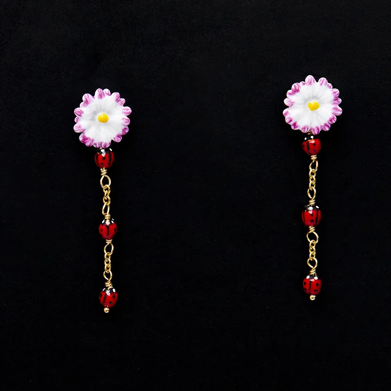 Fresh New Fashion Enamel Glazed White Pink Daisy Flower Red Ladybug Long Earrings Earpins Ear Clip Female Cute Y2k Jewelry Gift