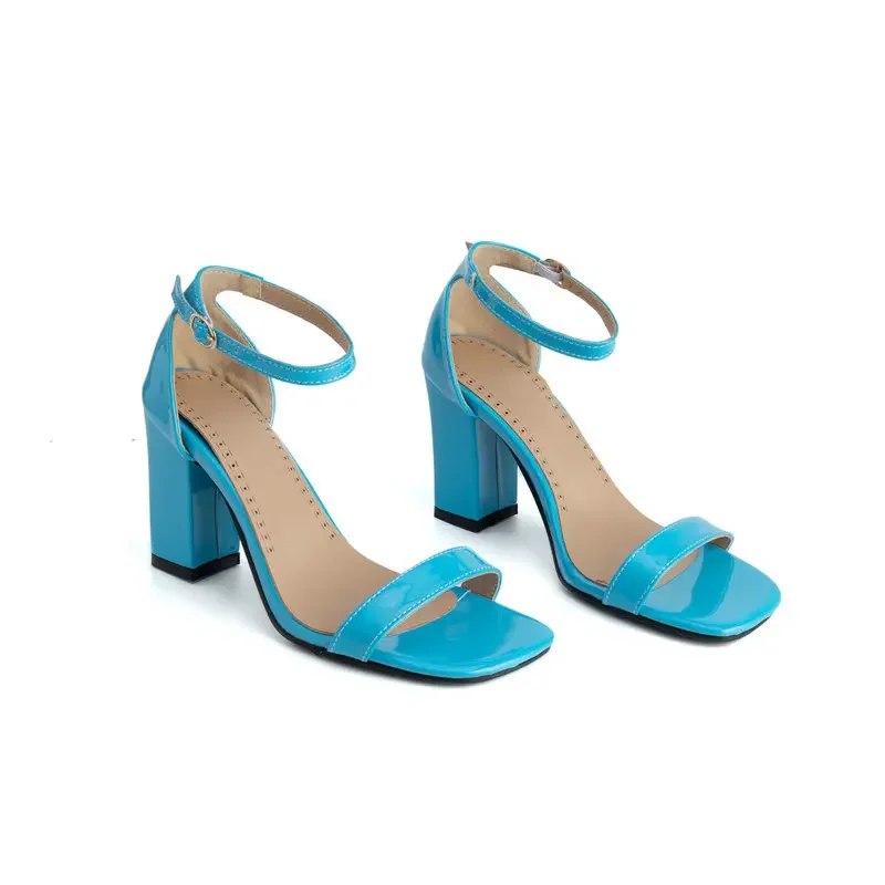 Charol PU cuero desnudo azul marino punta abierta bloque tacones altos verano zapatos concisos para boda novia rosa púrpura sandalias tamaño 53 54