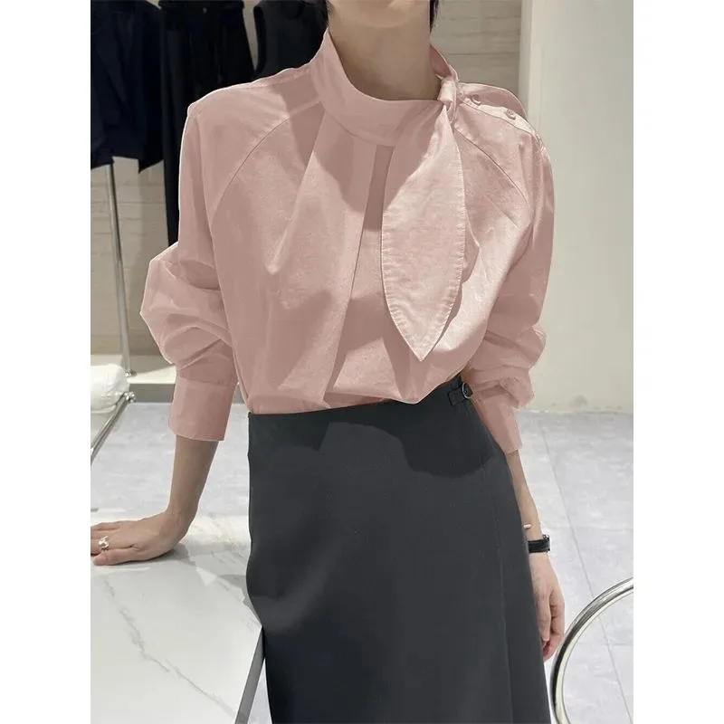 

2025 новый стиль, воротник-стойка, французская рубашка с наклонной планкой и длинными рукавами, темпераментный свободный топ для женщин