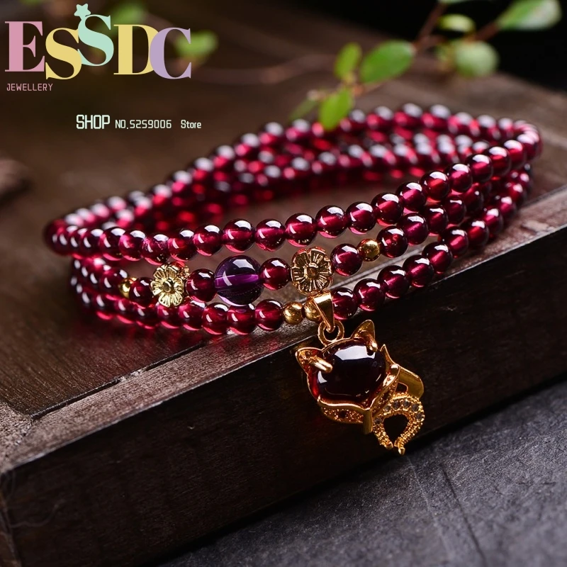 

Wholesale Natural Burgundy Garnet Bracelets Inlaid Red Corundum Fox Pendant Ladies Jewelry Gifts