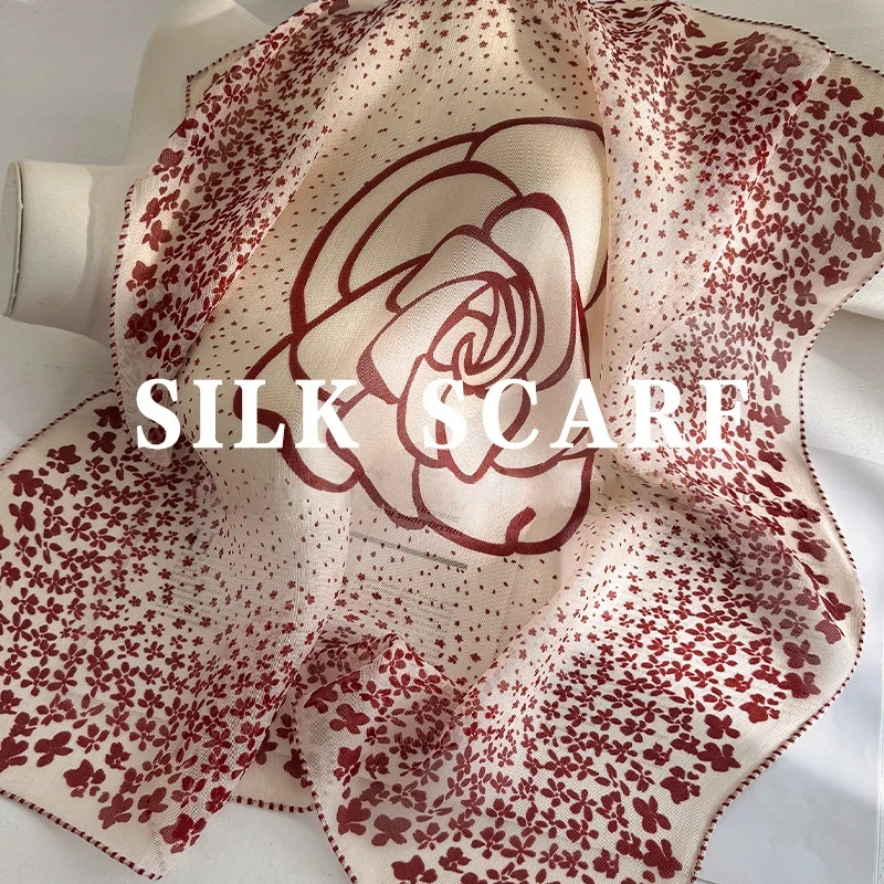 

70% Wool 30% Silk Neck Scarves Woman Winter Retro Art Style Rose Floral Printed Wool Square Scarf Muffler Ladies Accessories