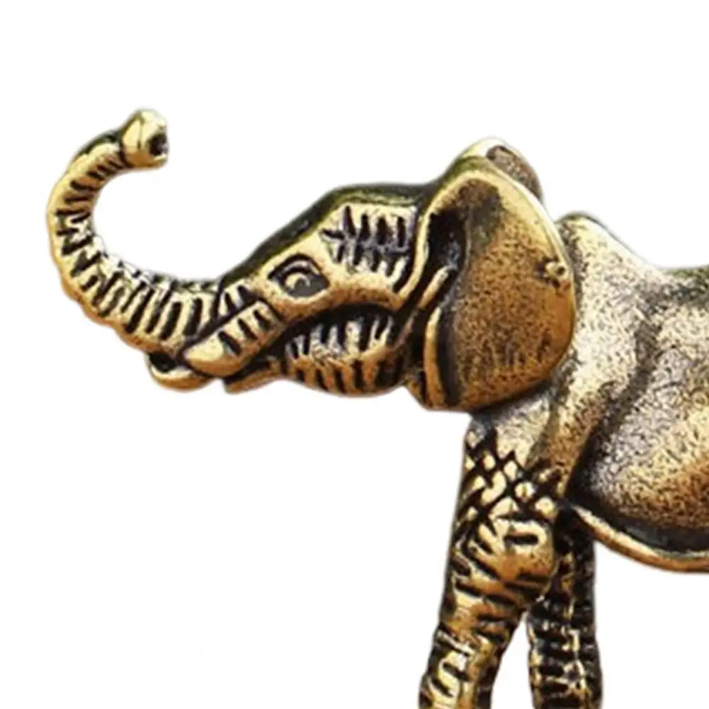 Mini Elephant Ornament Retro Solid Alloy Elephant Figurine Desktop Elephant Statue for Car Dashboard Home Office Desk Decor