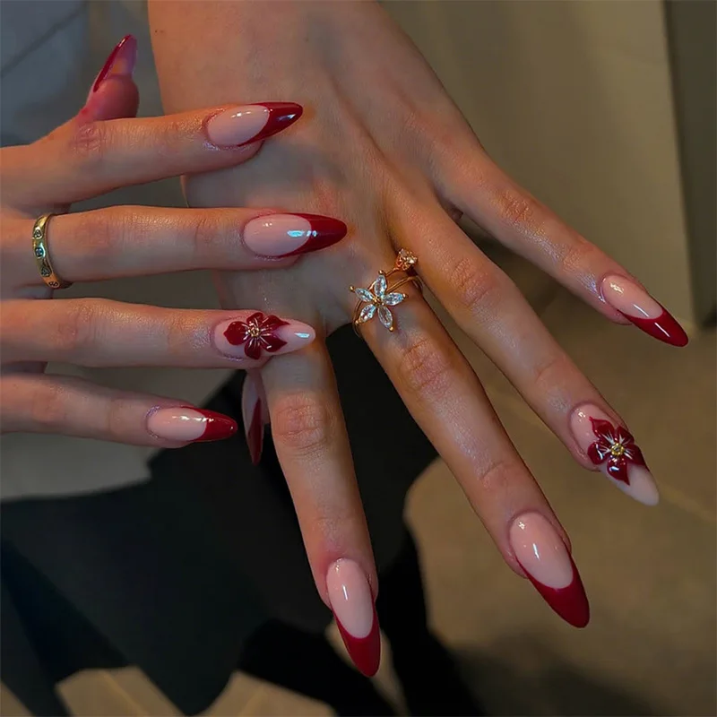 24枚入り レッドレオパード柄 フレンチプレスオン ネイルチップ ボウ シャイニーパウダー フルカバーネイルチップ ミディアムアーモンド型 再利用可能 付け爪