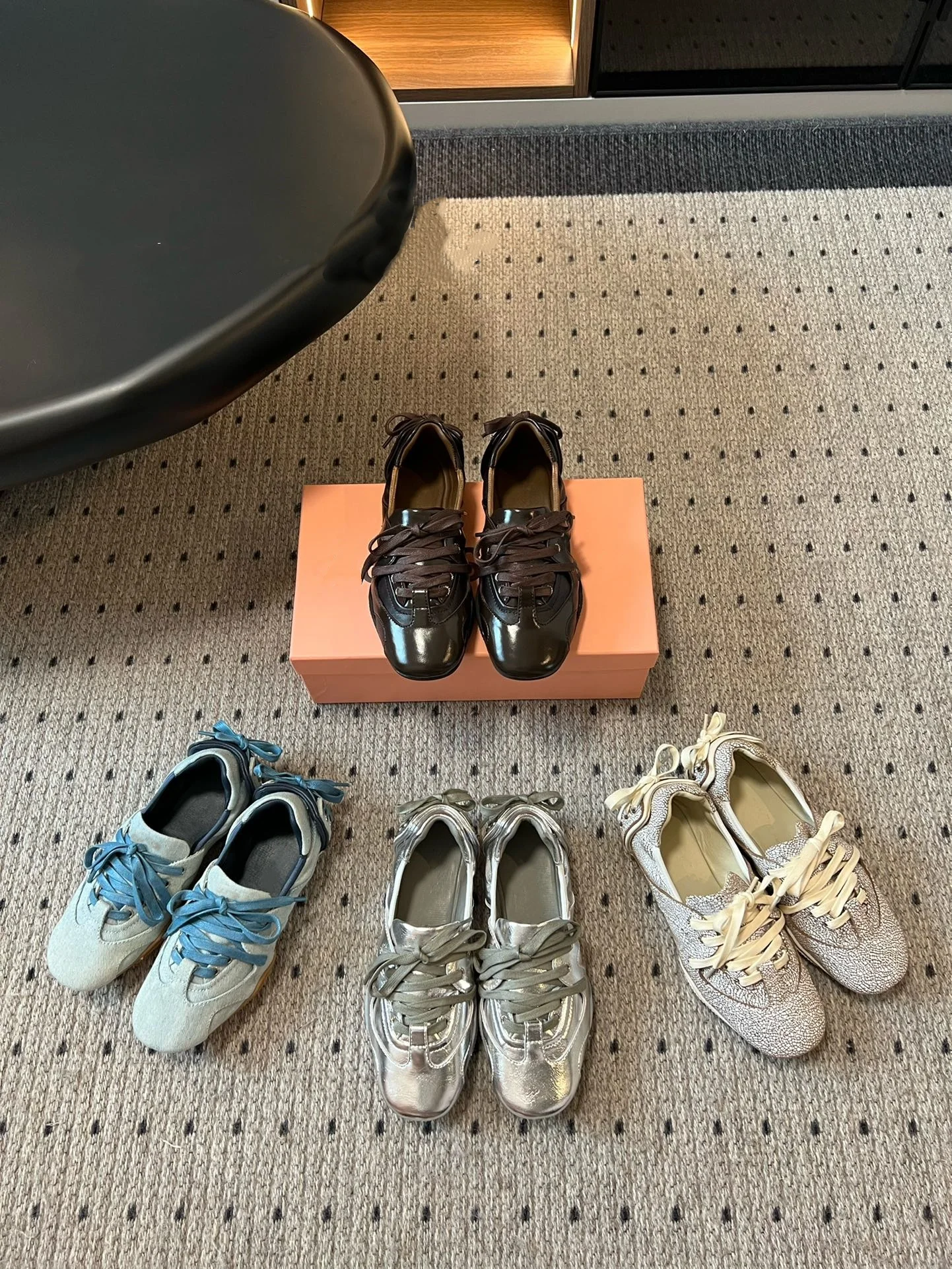 

2025 New Color-Blocked Ballet-Style Bow-Tie Casual Shoes