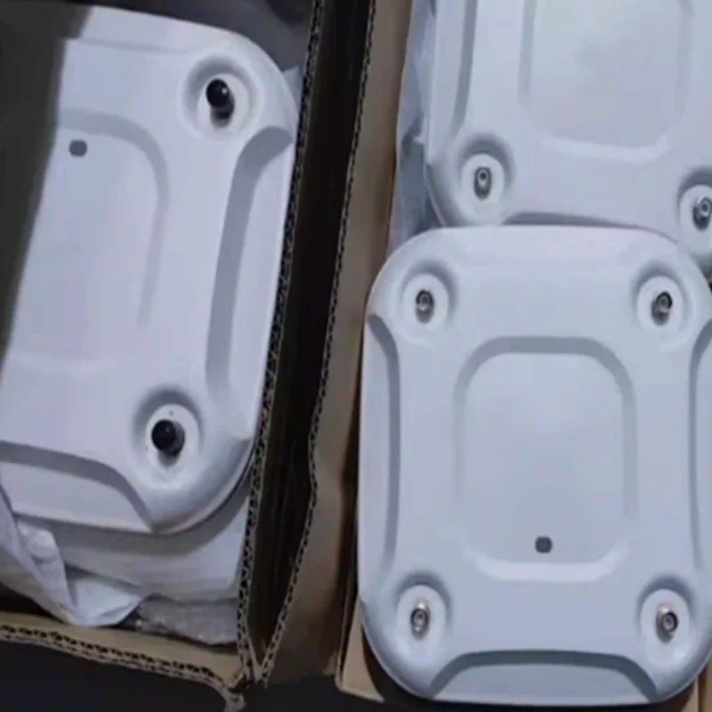 Brand-new, factory-sealed wireless access point AIR-AP1542I-H-K9  AIR-CAP1702I-H-K9  AIR-SAP1702I-H-K9   AIR-CAP3702E-H-K9