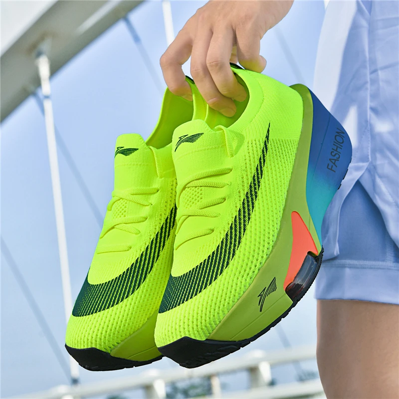

Alpha 3rd Generation Full-Palm Carbon Plate Running Shoes - New Men's Model for Road Racing and Professional Sports