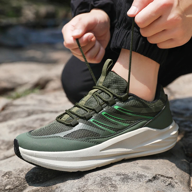 2026 New Men'S Thick Soled Anti Slip Sports Shoes Lightweight And Breathable Hiking Shoes Outdoor Comfortable And Casual Shoes