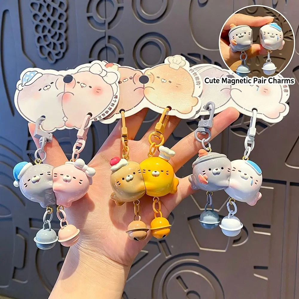 Sweet Resin Leopard Couple Keychain Magnetic Buckle Cartoon Style Magnetic Suction Pendant Resin Key Chain Bag Decoration