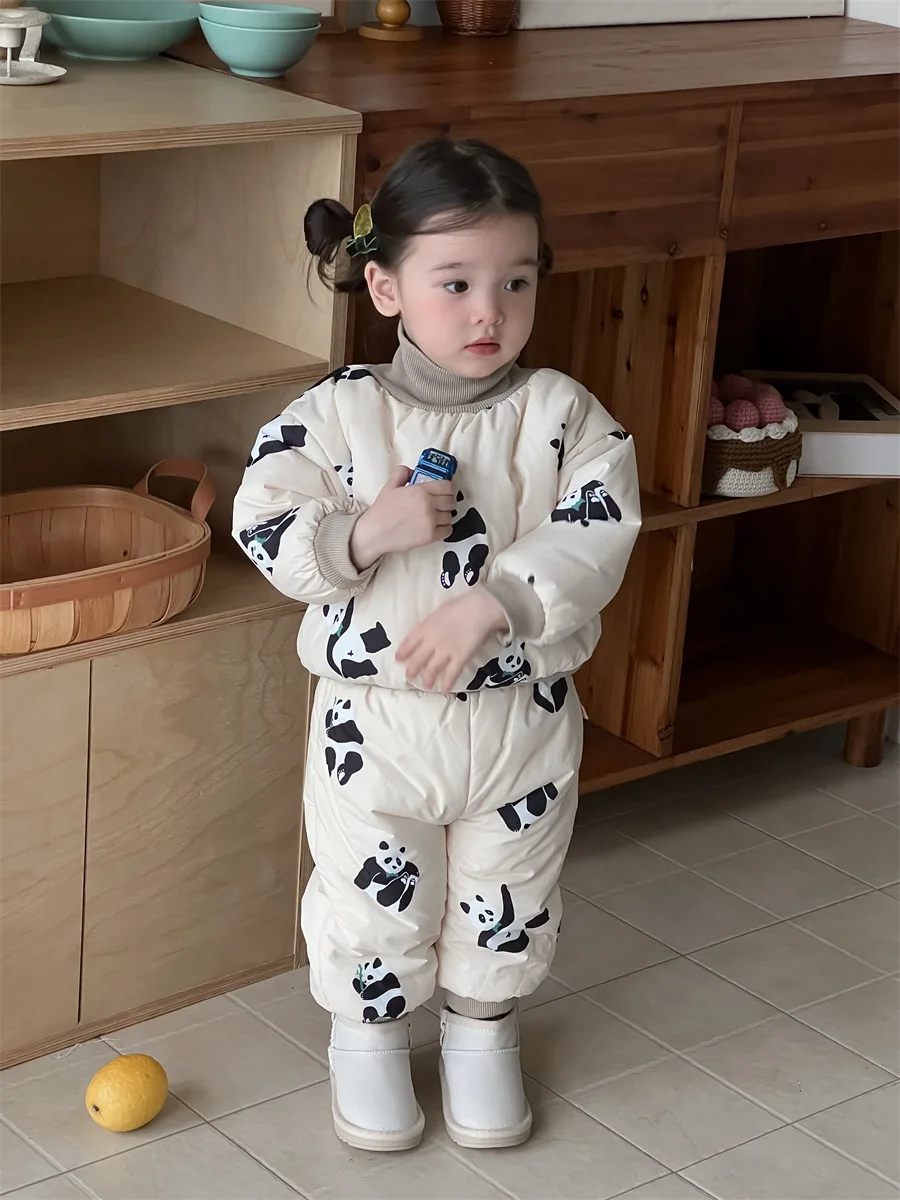 

2024 Winter New Baby Plus Velvet Thick Warm Set Boys Girls Cotton Padded Jacket + Pants Panda Print 2pcs Suit Children Outfits