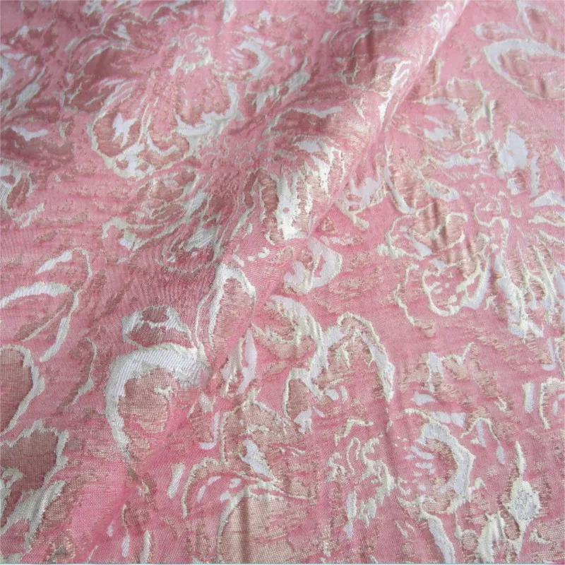

Matte and glossy silk home textile jacquard fashion fabric gold silver style