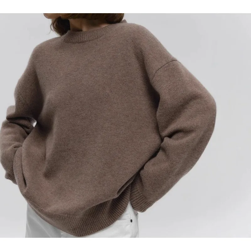 

Round-neck Dark-colored Sweater, A New Loose, Warm, Simple Pullover Solid-color Knitted Sweater for Autumn and Winter 2025