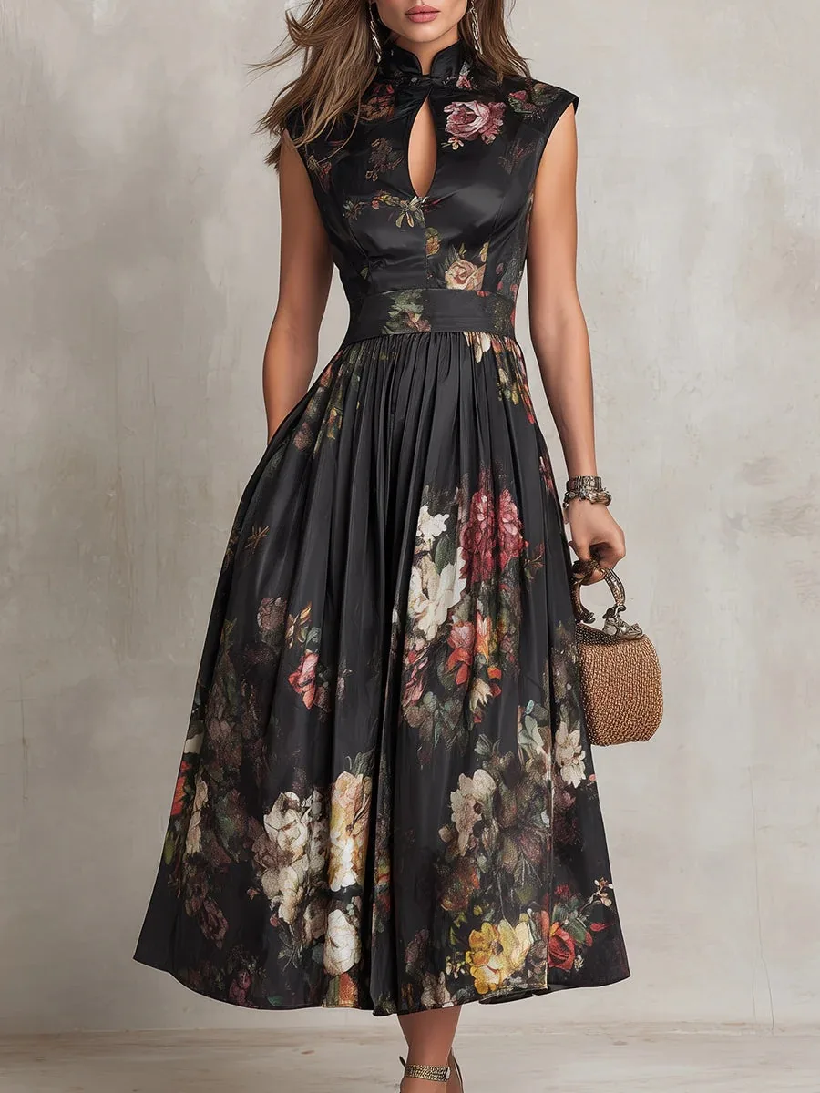 Sommerliches Ärmelloses Abendkleid mit Ausschnitten, Stehkragen, Hoher Taille und Plissee, Frühlingliches Blumenmuster Satin Langes Kleid