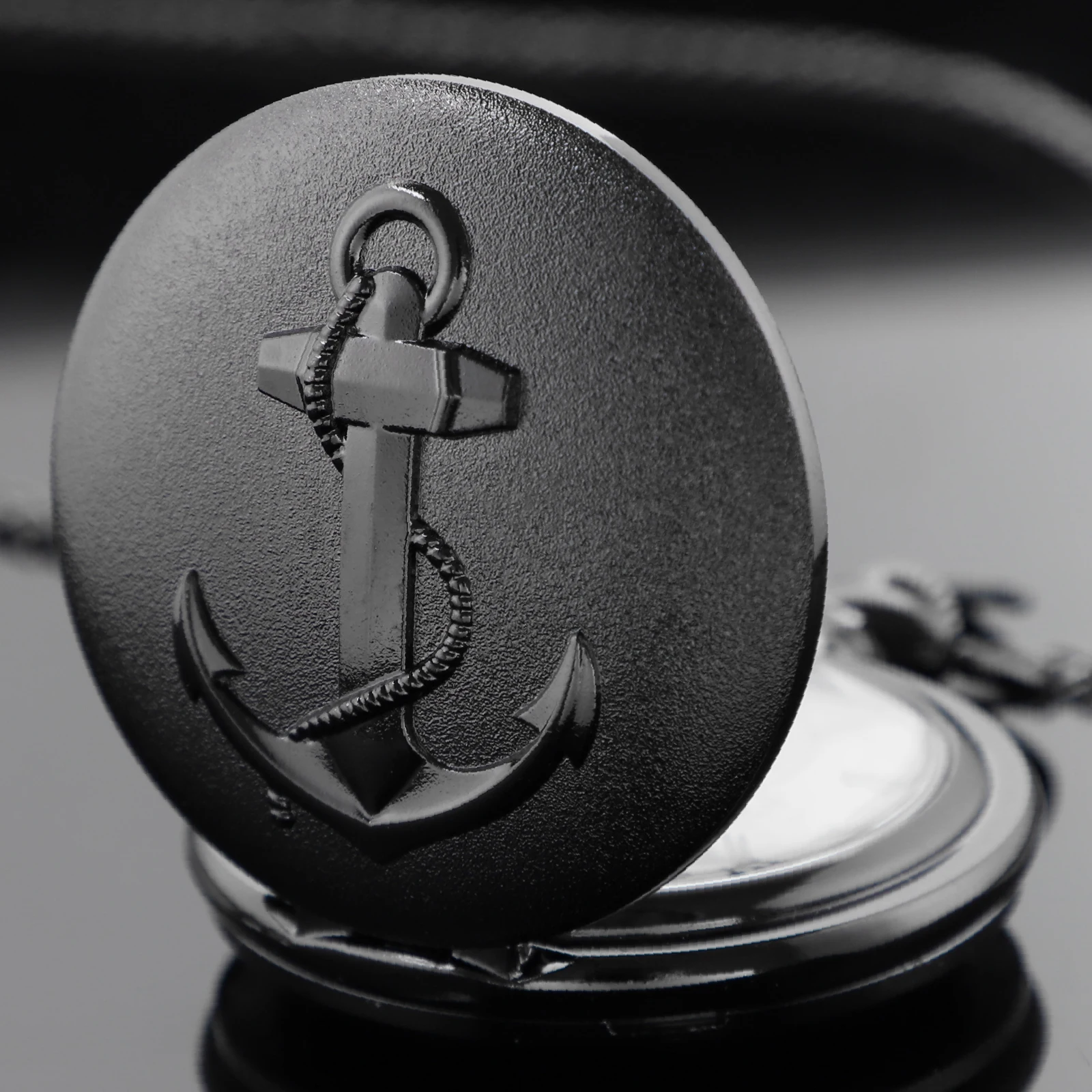 Classic Anime Sailing Boat Anchor Pattern Chain Pocket Watch Vintage Steampunk Necklace Pendant Clock Men Women Gift