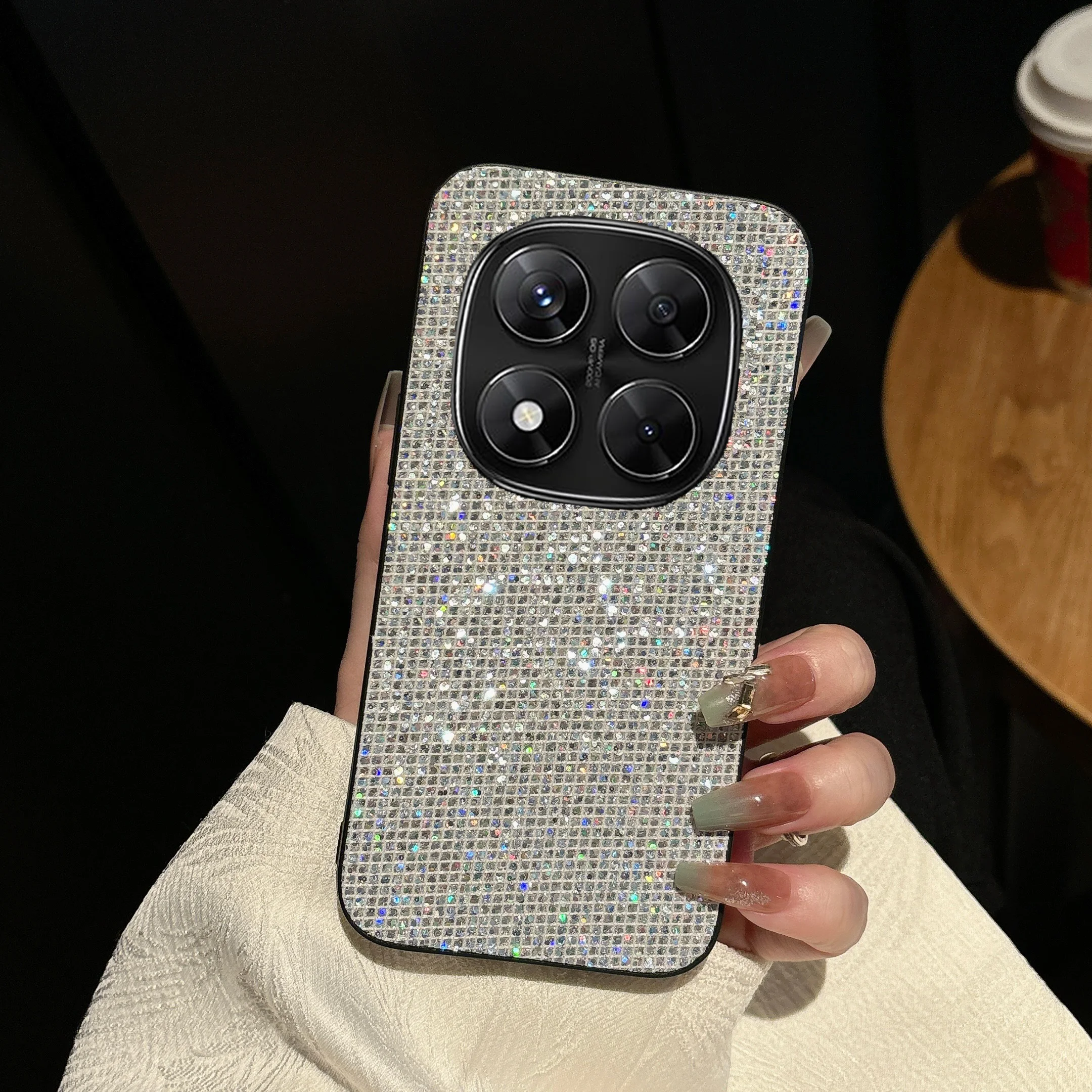 Luxuriöse Glänzende Schwarz-Weiß Karierte Modische Handyhülle für Xiaomi Redmi Note 14 15 4G 5G Pro + Stoßfeste Glitzer-Schutzhülle – Detail 3