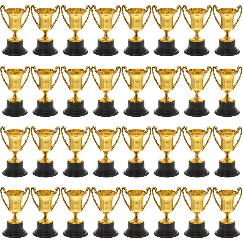 

32 Pcs Mini Trophy Toy Plastic Models Tiny Miniature Decor Child Children Prize