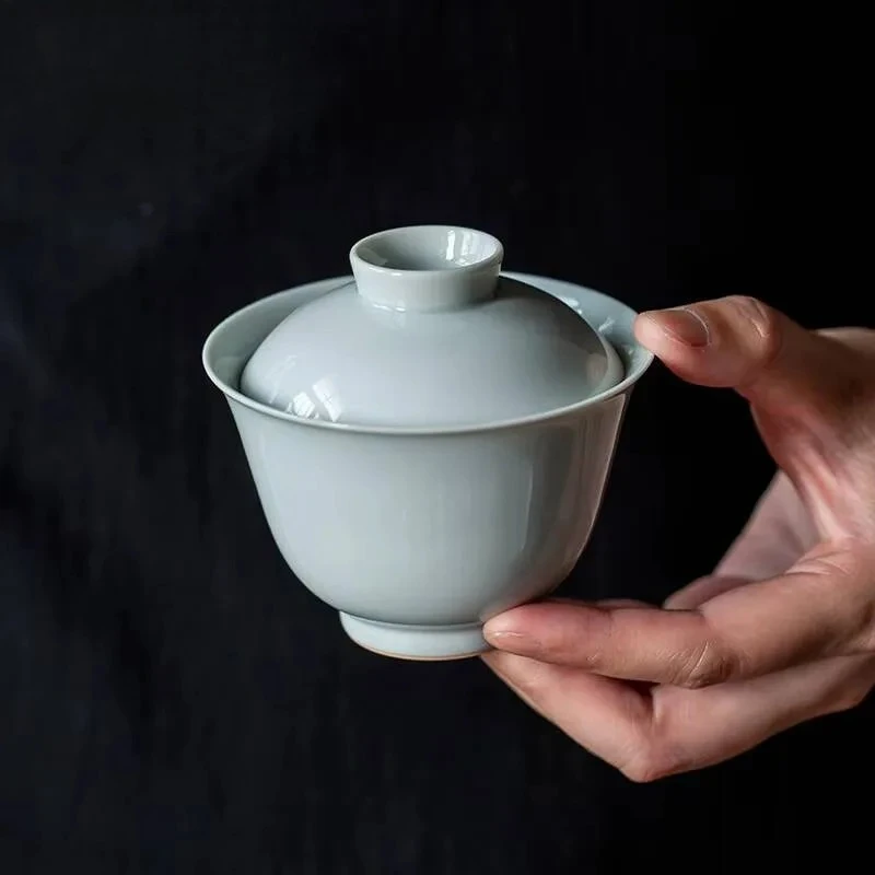 

150ml Antique Misty Blue Glazed Porcelain Hand Grab Gaiwan Boutique Tea Tureen Tea Maker Cover Bowl Tea Services Supplies Gift