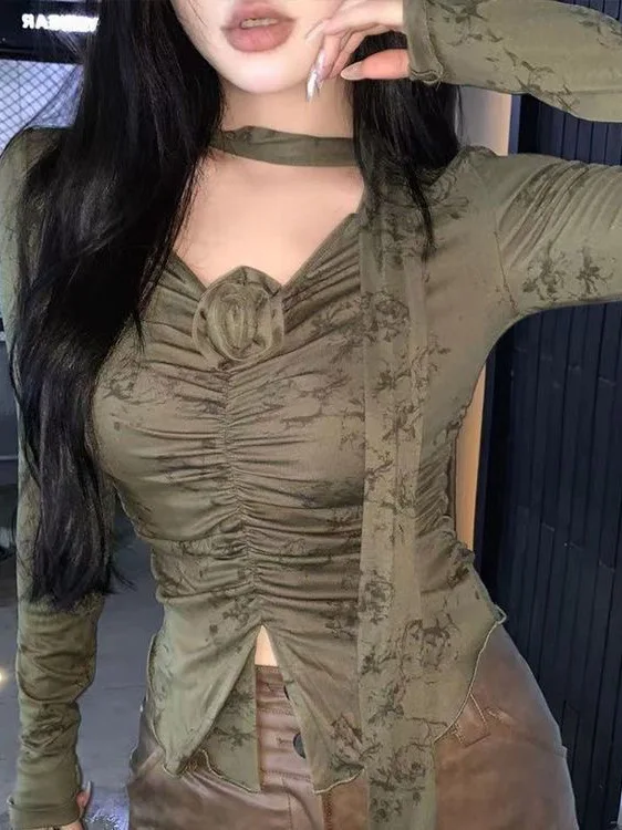 

Новая женская футболка с длинным рукавом и принтом роз, весна-осень 2025, с круглым вырезом, модный топ с эффектом утончения